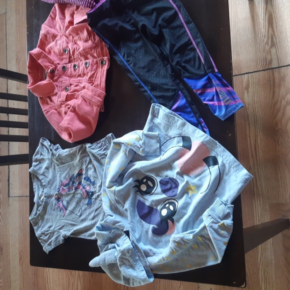 Girls size 4 play clothes bundle - Picture 2 of 3